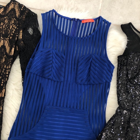 BUNDLE of 3 Mini Dresses, size XXS/XS - Picture 5 of 8